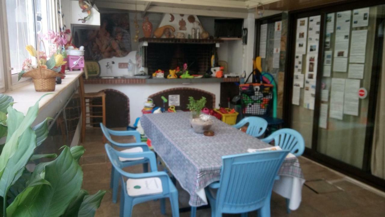 Villa George - Family Holidays Néa Mákri Eksteriør bilde